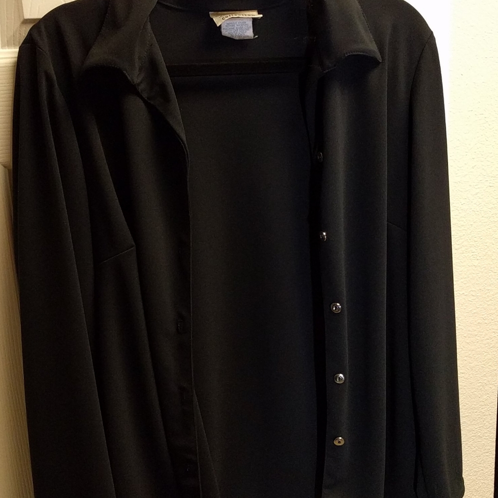 Donated - Sharp Collar Button Top - Picture 7 of 7
